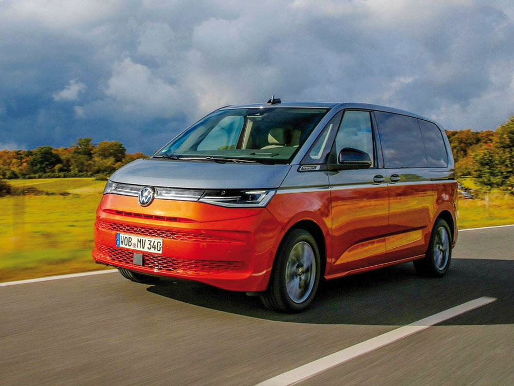 Probamos el Volkswagen ID.Buzz. Un hippy con posibles 11 Motor16 Volkswagen Multivan Motor16