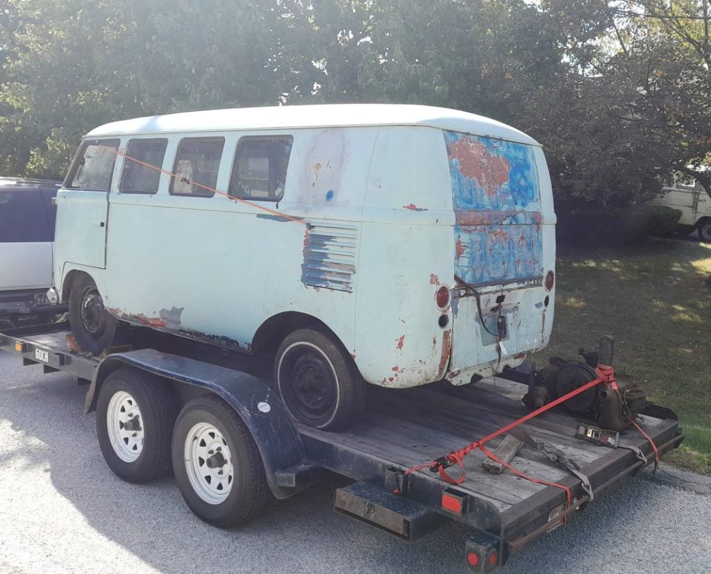 Volkswagen transporter Type 2 Schulwagen 3 Motor16