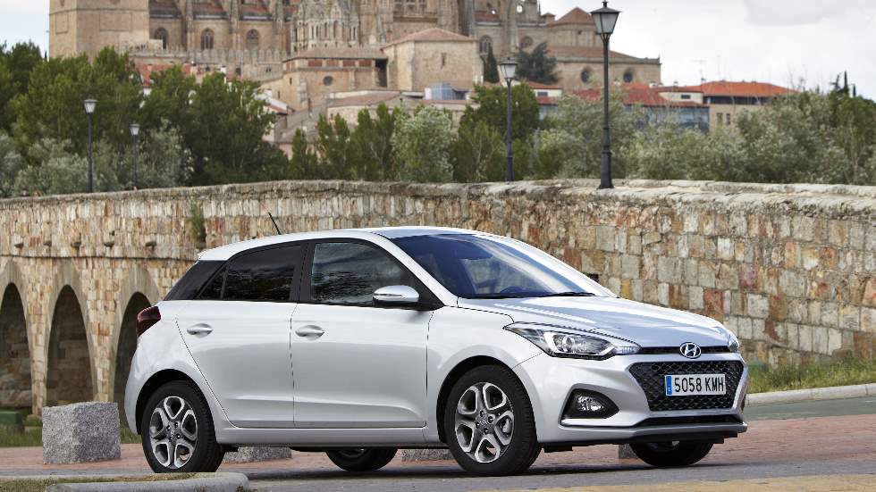 Híbrido, gasolina, diésel: la OCU dicta sentencia de qué coches consumen menos 98 Motor16 consumo