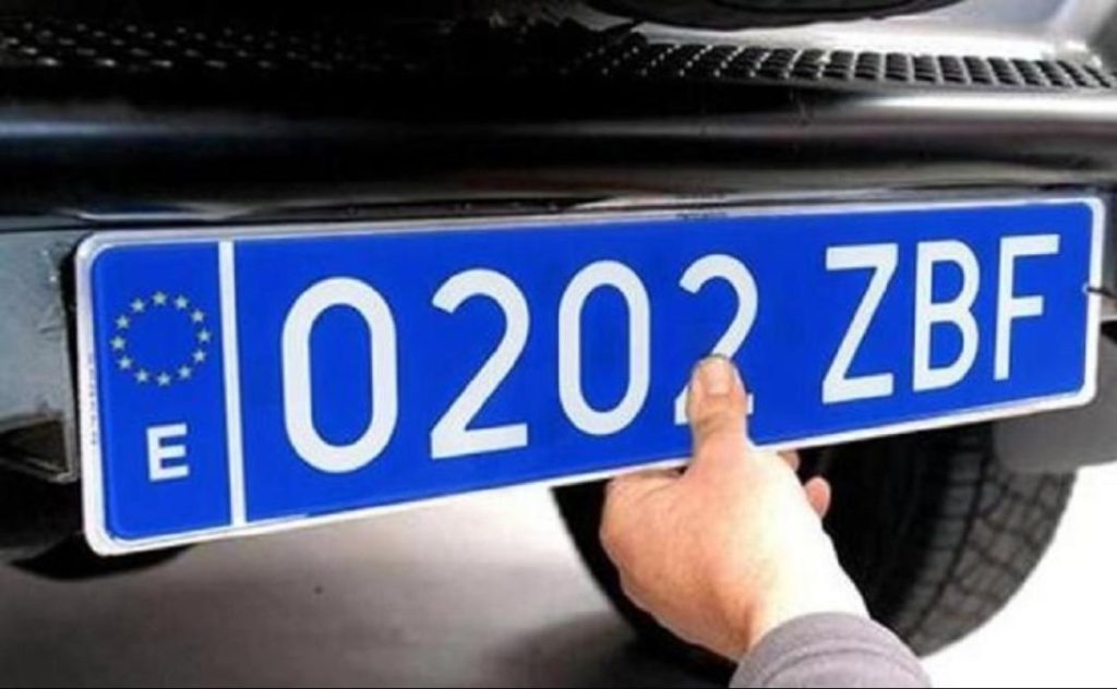 Todo lo que una matrícula puede "chivarte" de un coche y su propietario 36 Motor16 coche