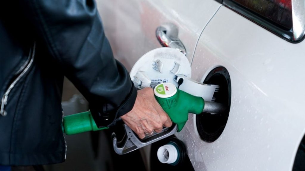 9 trucos para ahorrar gasolina en tu viaje de vacaciones 126 Motor16 rendimiento