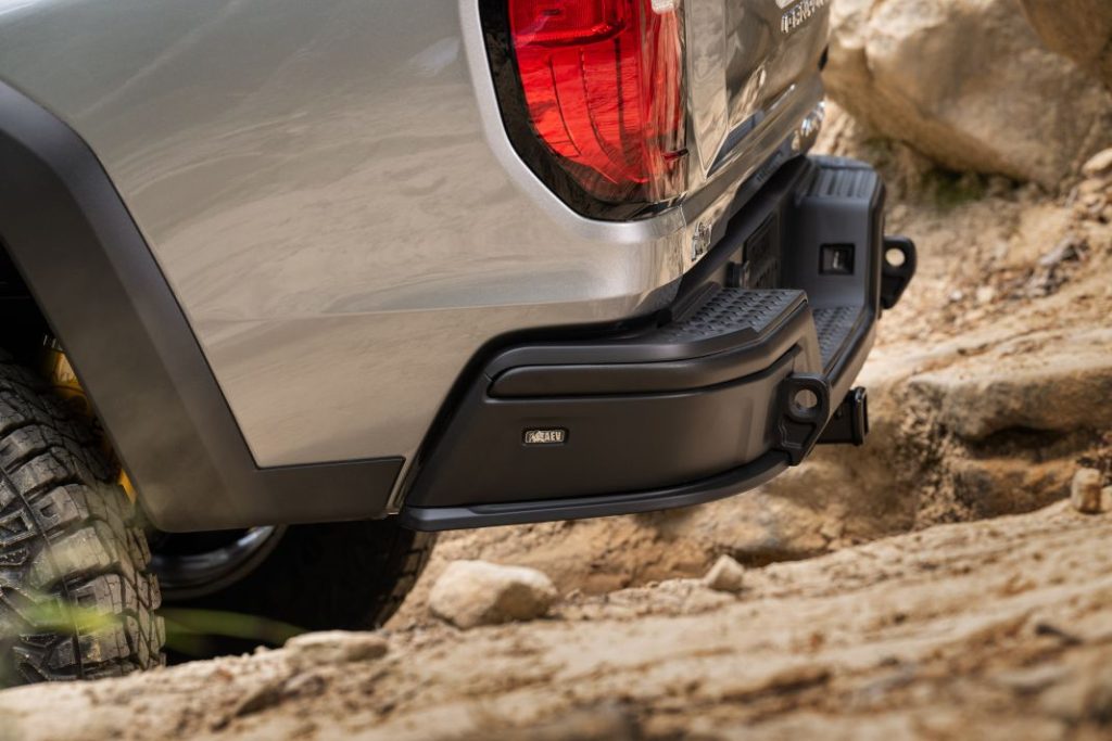 Llega el rival del Ford Ranger Raptor, pero no está fácil hacerse con él 7 Motor16 gmc canyon at4x aev 2024 4 Motor16