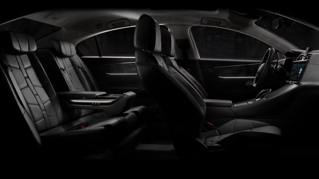 Así es el coche con etiqueta ‘0 emisiones’ que utiliza Feijóo 95 Motor16 imagen 48 Motor16