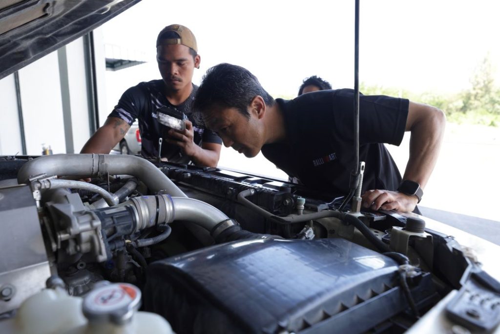El nuevo Mitsubishi L200 se estrena en competición 6 Motor16 mitsibishi l200 rally y delica 21 Motor16