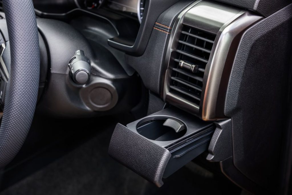 Todos los detalles y fotos del nuevo Mitsubishi L200 2024 36 Motor16 mitsubishi l200 nuevo 2024 32 Motor16