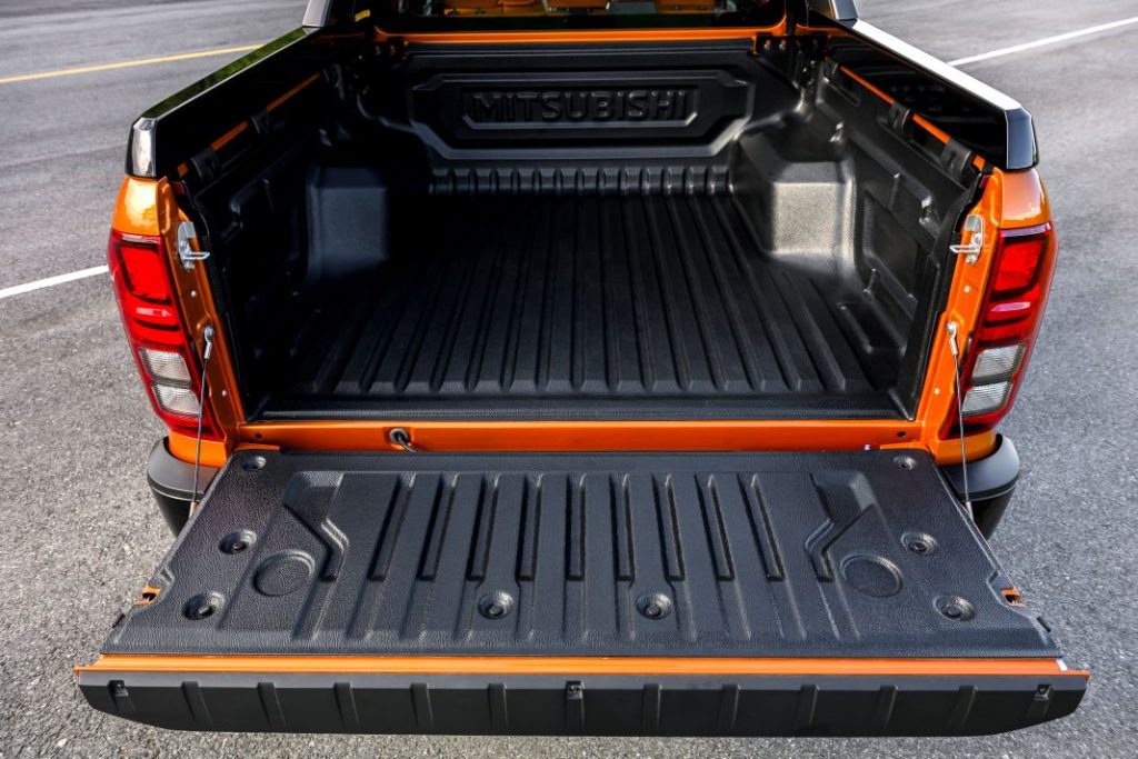 Todos los detalles y fotos del nuevo Mitsubishi L200 2024 23 Motor16 mitsubishi l200 nuevo 2024 45 Motor16