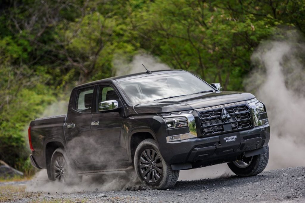 Todos los detalles y fotos del nuevo Mitsubishi L200 2024 6 Motor16 mitsubishi l200 nuevo 2024 64 Motor16