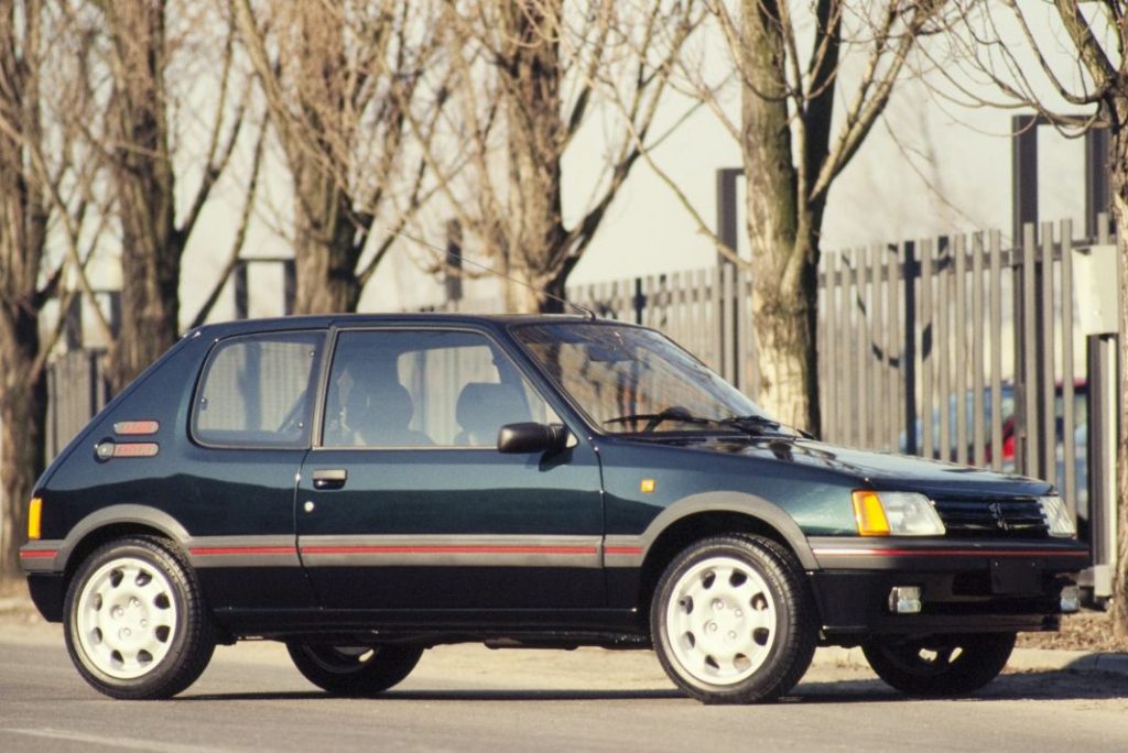 peugeot 205 gti 40 anos 16 Motor16