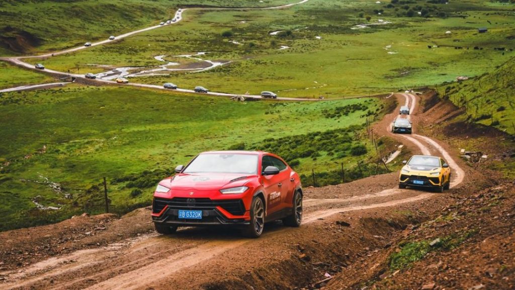 Disfruta recorriendo la China fronteriza con Mongolia en un Lamborghini Urus 2 Motor16 ruta china lamborghini urus performante 3 Motor16