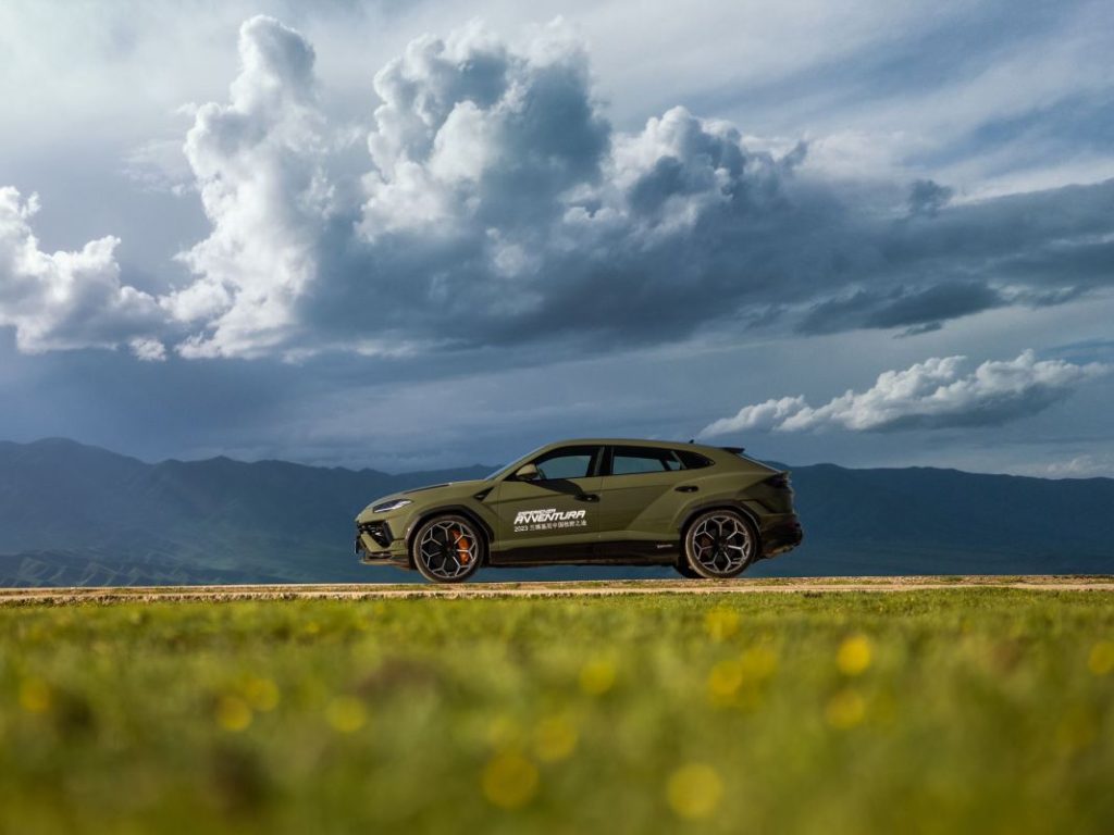 Disfruta recorriendo la China fronteriza con Mongolia en un Lamborghini Urus 13 Motor16 ruta china lamborghini urus performante 4 Motor16