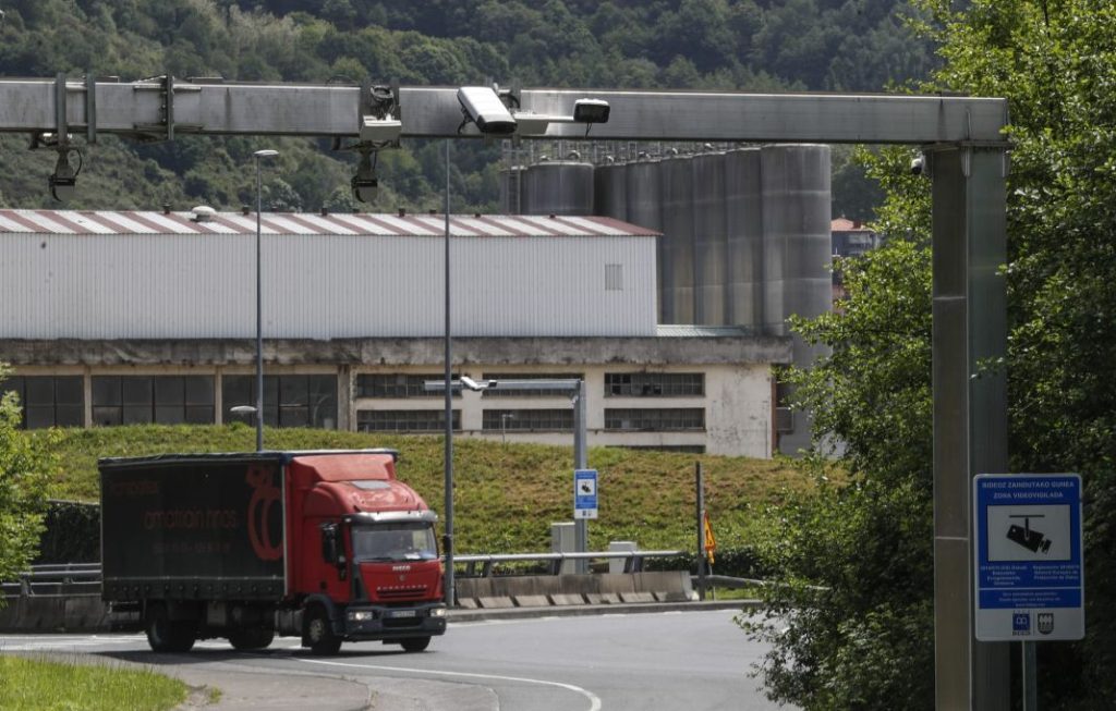 En 2024 llegan los peajes a las carreteras españolas. Pero estos conductores no tendrán que pagar 34 Motor16 conductor