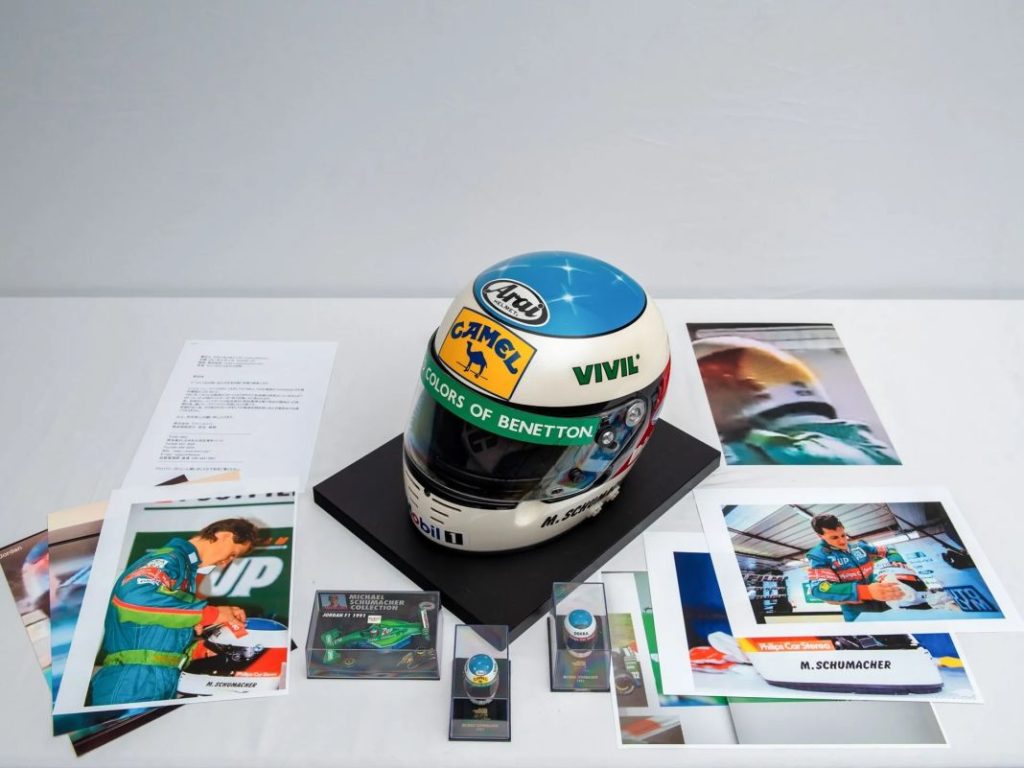 Los recuerdos de Michael Schumacher a subasta: cascos, guantes, monos de carreras y mucho más 2 Motor16 1991 Michael Schumacher Arai Jordan Ford Formula 1 Helmet Motor16
