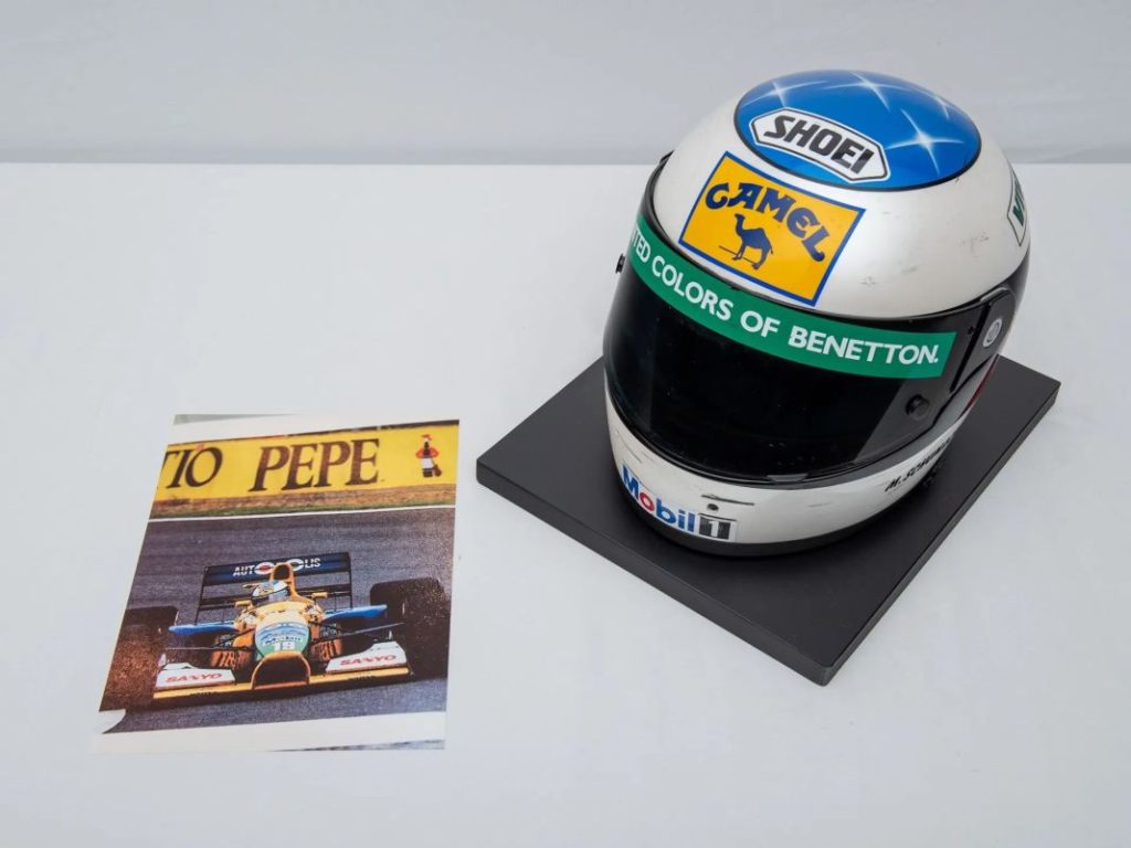 Los recuerdos de Michael Schumacher a subasta: cascos, guantes, monos de carreras y mucho más 7 Motor16 1991 Michael Schumacher Shoei Benetton Formula 1 Helmet Motor16