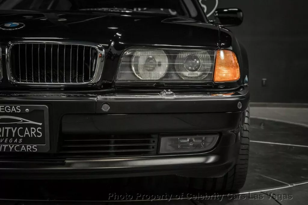 2002 BMW 750iL Tupac 12 Motor16