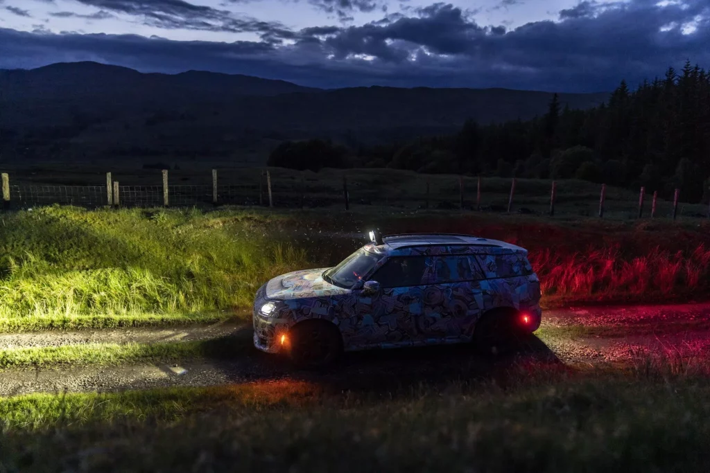 El futuro Mini Countryman también será el más aventurero de la historia 75 Motor16 2023 MINI Countryman Teaser Scotish Highlands 71 Motor16