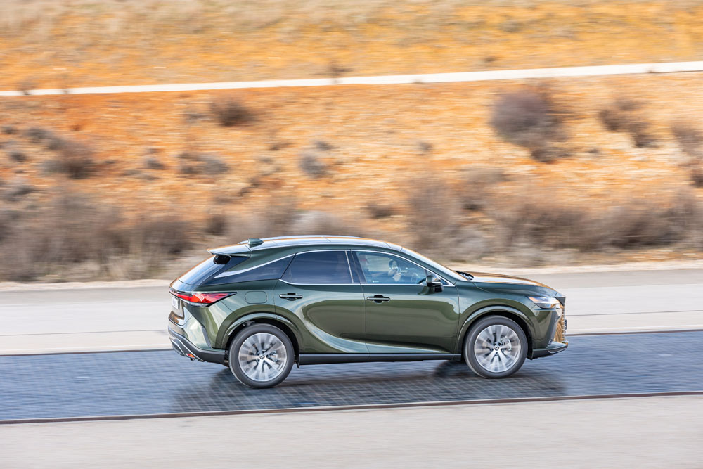2023 Prueba Lexus RX450h 12 Motor16