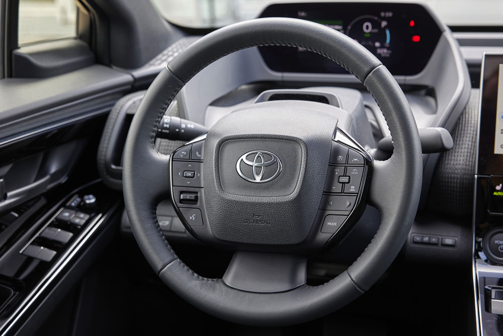 2023 Prueba Toyota bZ4X AWD 19 Motor16