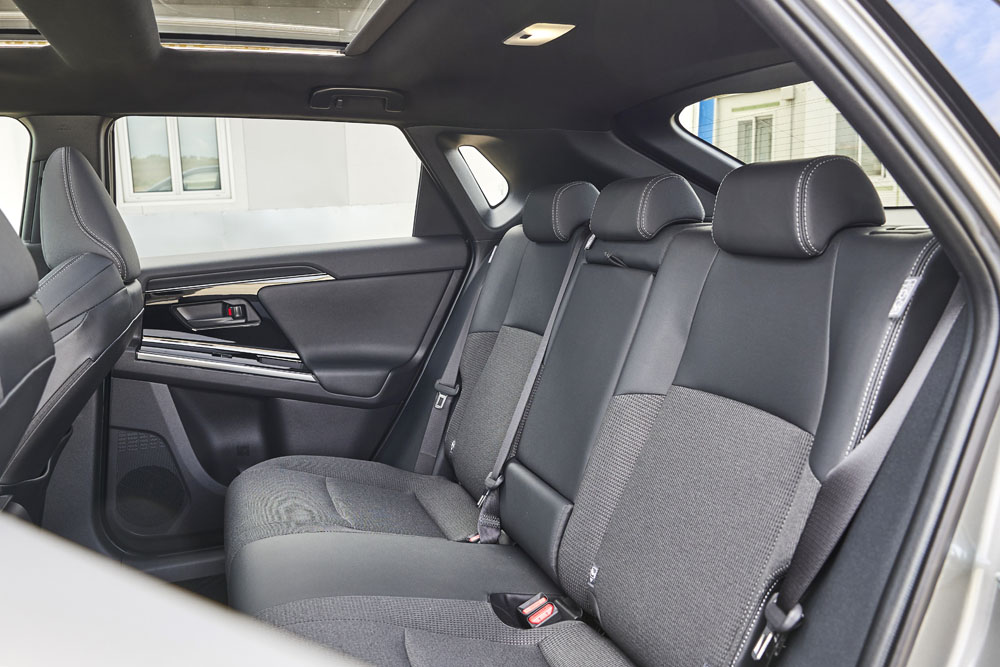 2023 Prueba Toyota bZ4X AWD 26 Motor16