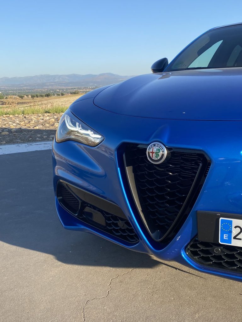 Probamos el Alfa Stelvio 2.2 diésel: con el aire de la vieja escuela 9 Motor16 ALFA ROMEO STELVIO 10 Motor16