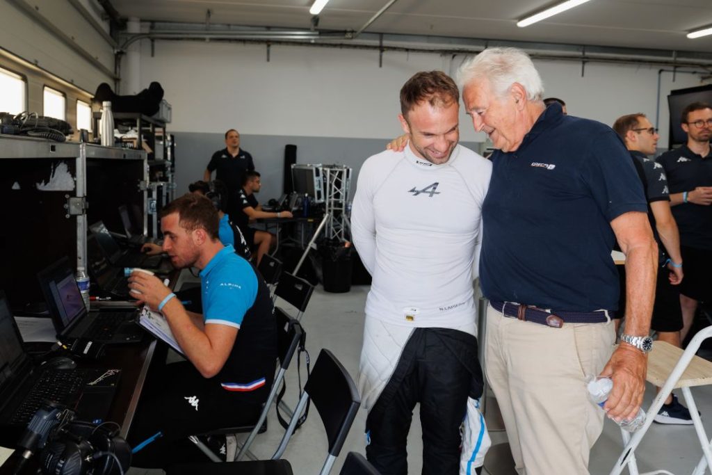 El Alpine A424 definitivo para Le Mans ya rueda en circuito 60 Motor16 Alpine A424 Paul Ricard 9 Motor16