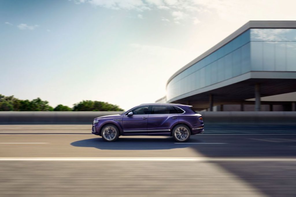 Bentley Bentayga Extended Wheelbase Mulliner: ¿Se puede pedir más? 6 Motor16 BENTLEY BENTAYGA EWB MULLINER 3 Motor16