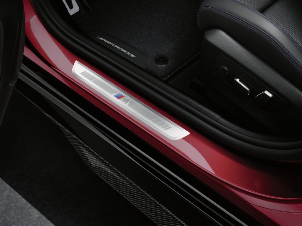 Ya es posible personalizar los nuevos BMW Serie 5 e i5 con los accesorios BMW M Performance 20 Motor16 BMW Serie 5 M Performance Parts 18 Motor16