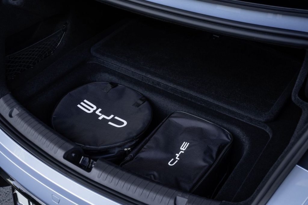 El BYD Seal, otra alternativa al Tesla Model 3, llega a Europa 17 Motor16 BYD Seal 25 Motor16