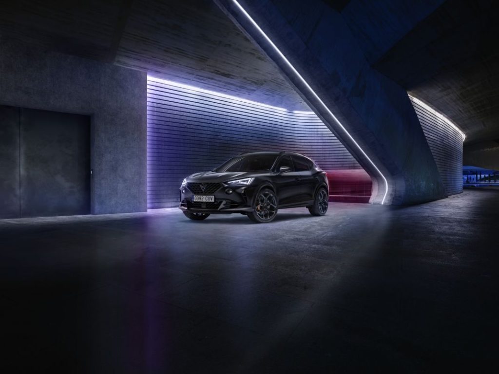 ¡Corre, que se acaban! Sólo habrá 500 unidades del Cupra Formentor VZ5 BAT 1 Motor16 Cupra Formentor VZ5 BAT edicion limitada 500 unidades 3 Motor16