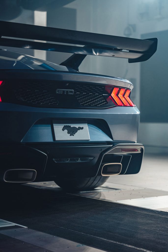 Ford Mustang GTD, el coche con el que quieren 'hacer sudar' a Porsche, Aston Martin o Mercedes 29 Motor16 FORD MUSTANG GTD 26 Motor16