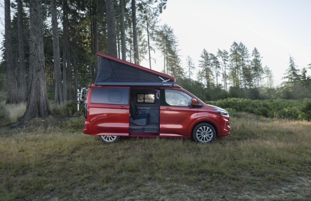 FORD TRANSIT CUSTOM NUGGET 1 Motor16