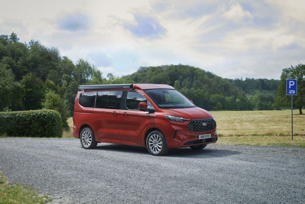 FORD TRANSIT CUSTOM NUGGET 13 Motor16