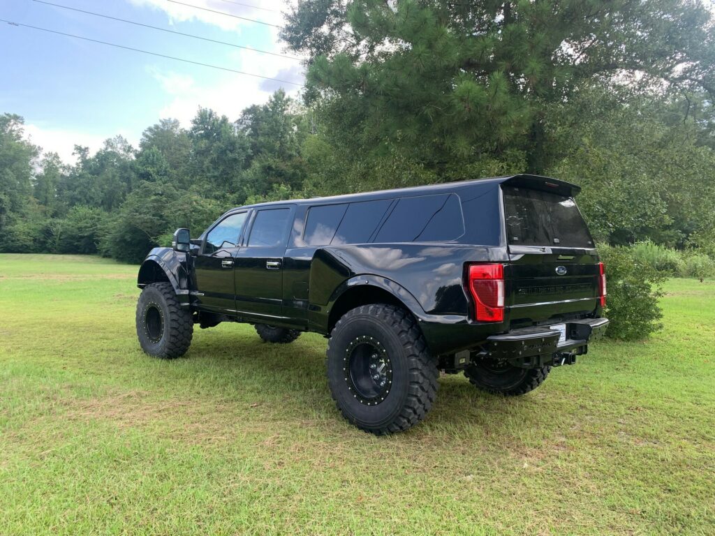 Ford F 250 10 plazas 5 Motor16