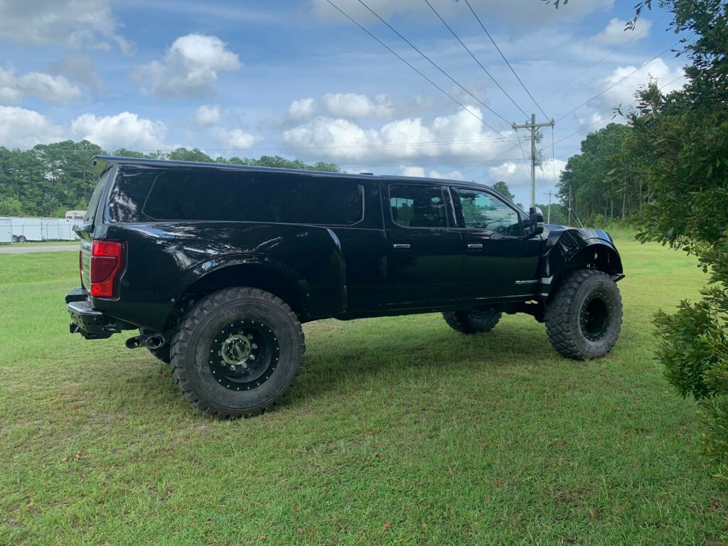 Ford F 250 10 plazas 8 Motor16