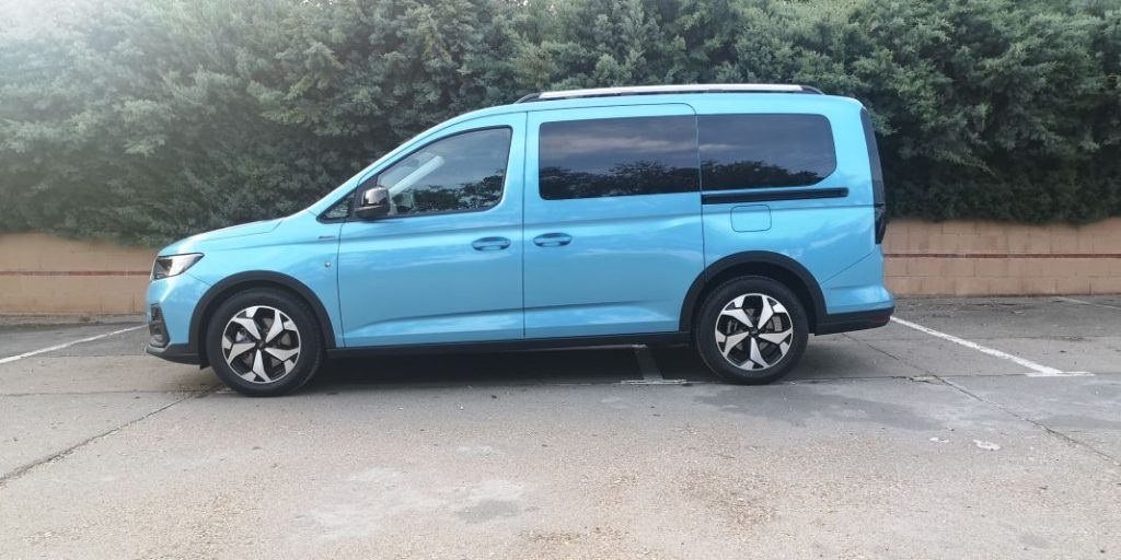 Prueba del Ford Grand Tourneo Connect Active 1.5 EcoBoost. Sirve para todo 8 Motor16 Ford Grand Tourneo Connect Active 1 1 Motor16