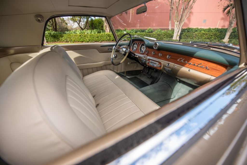 Gianni Agnelli Chrysler 300B Coupe Speciale Boano 31 Motor16