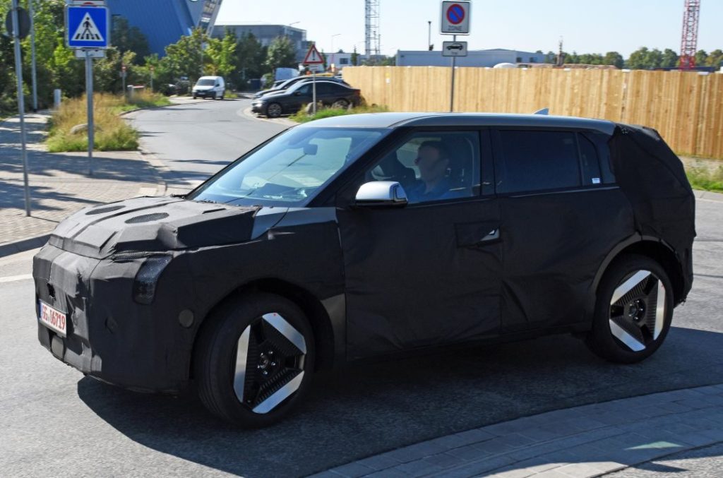 KIA EV4 10 Motor16