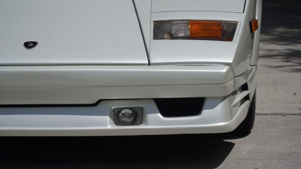 Conviértete en “el lobo de Wall Street” con este Lamborghini Countach 25th Anniversary 29 Motor16 Lamborghini Countach 25th Anniversary 11 Motor16