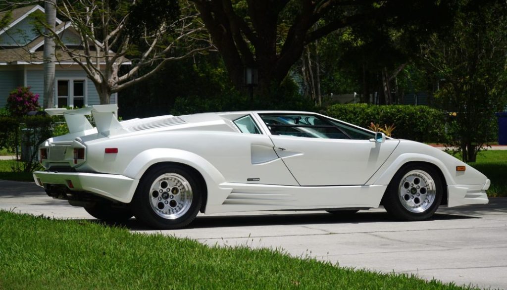 Conviértete en “el lobo de Wall Street” con este Lamborghini Countach 25th Anniversary 7 Motor16 Lamborghini Countach 25th Anniversary 35 Motor16