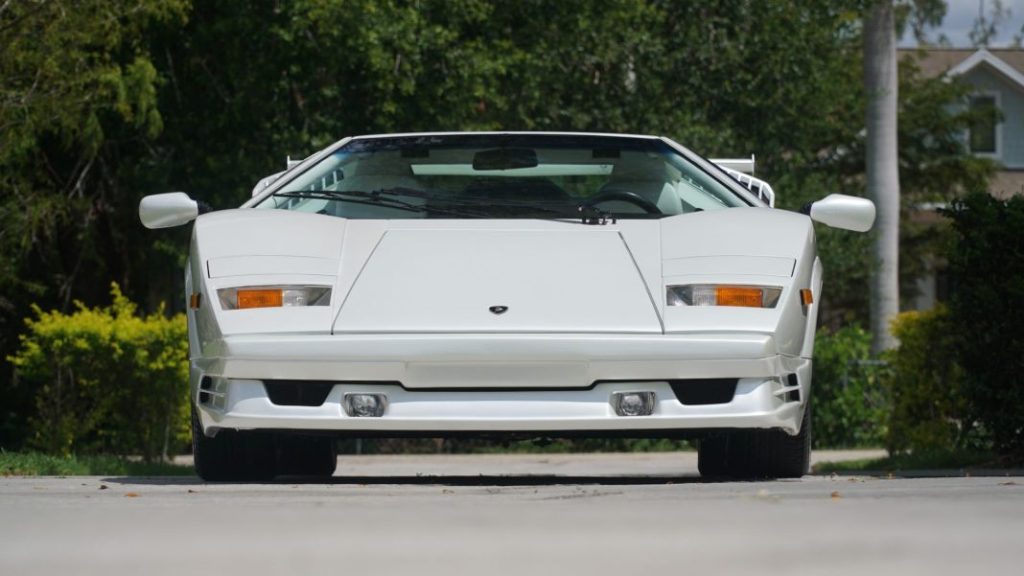 Conviértete en “el lobo de Wall Street” con este Lamborghini Countach 25th Anniversary 39 Motor16 Lamborghini Countach 25th Anniversary 6 Motor16