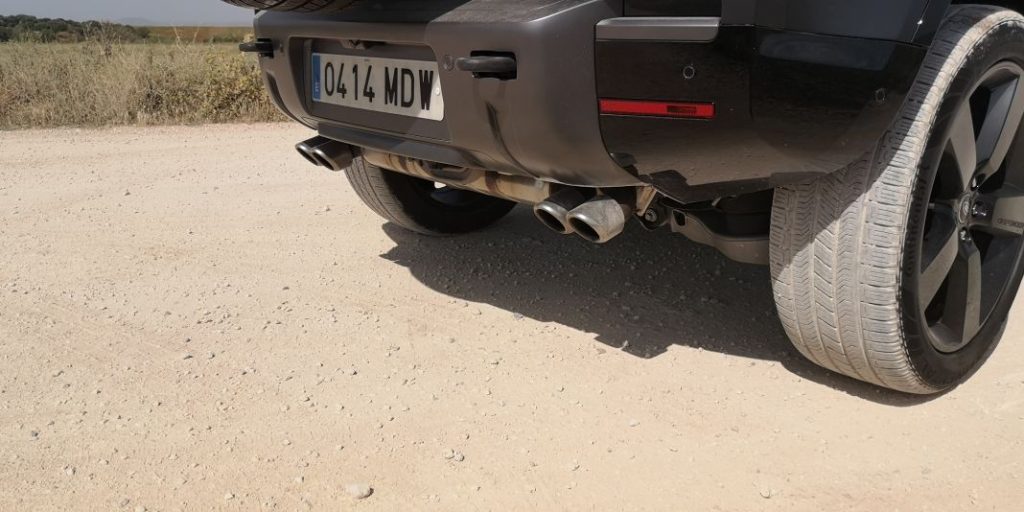 Prueba del Land Rover Defender 90 V8. Una bestia anda suelta 4 Motor16 Land Rover Defender 90 V8 10 Motor16