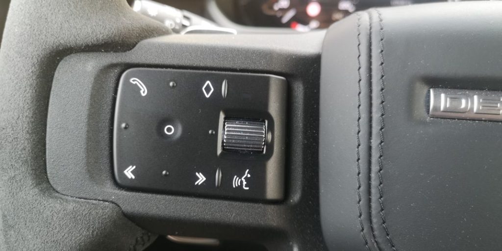 Prueba del Land Rover Defender 90 V8. Una bestia anda suelta 16 Motor16 Land Rover Defender 90 V8 15 Motor16