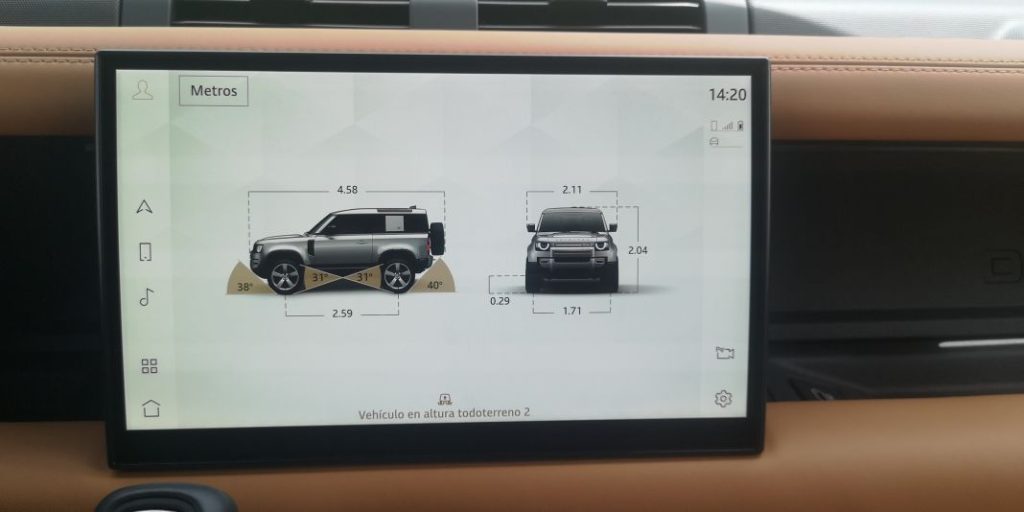 Prueba del Land Rover Defender 90 V8. Una bestia anda suelta 21 Motor16 Land Rover Defender 90 V8 23 Motor16