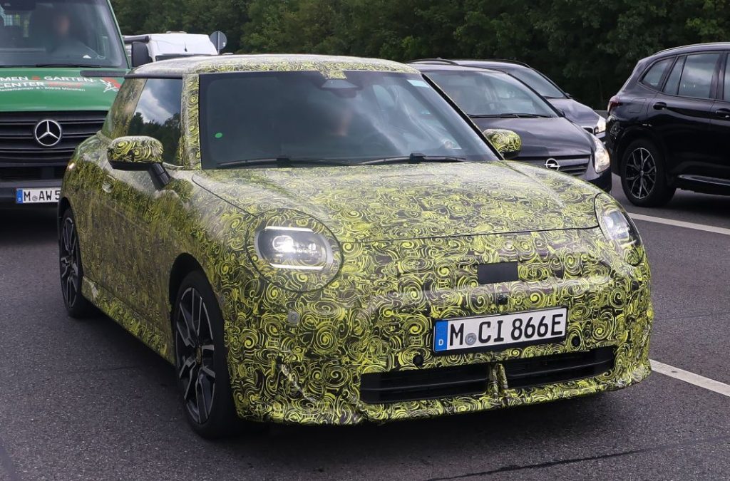 Buenas noticias: parece que habrá un Mini John Cooper Works 100 % eléctrico 4 Motor16 MINI EV JCW 4 Motor16