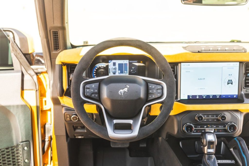 Manhart Bronco Badlands BC 400 30 Motor16