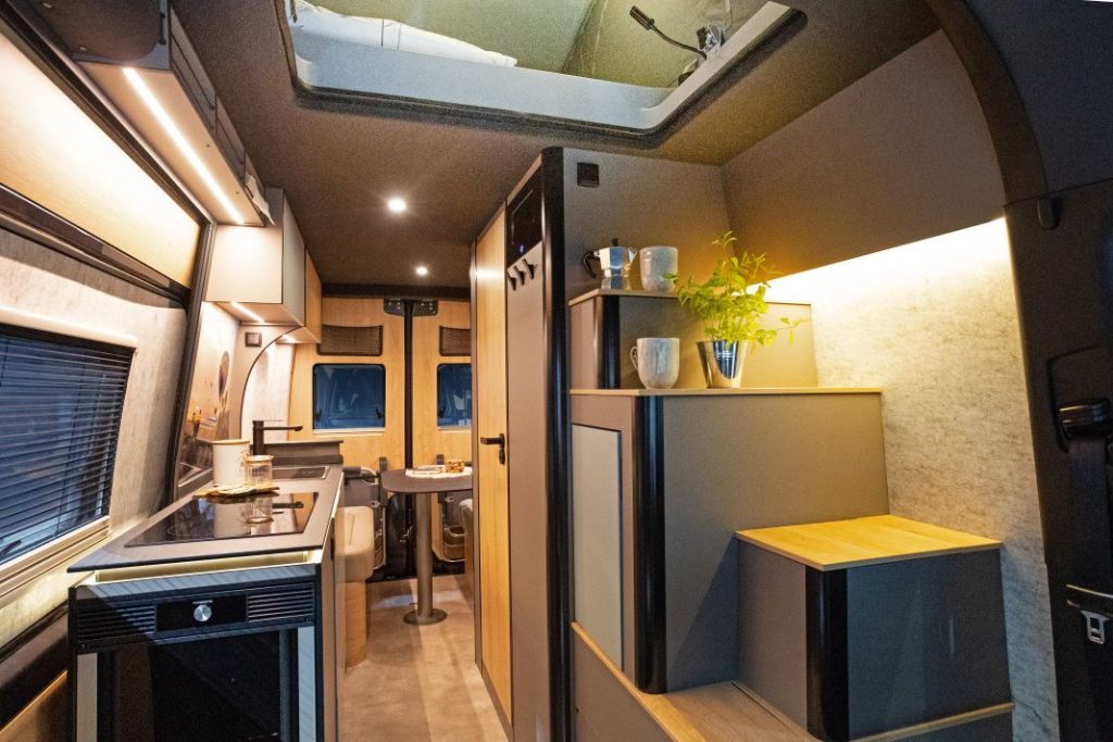 La nueva Mercedes Marco Polo promete más confort y conectividad 37 Motor16 Mercedes Marco Polo 35 Motor16