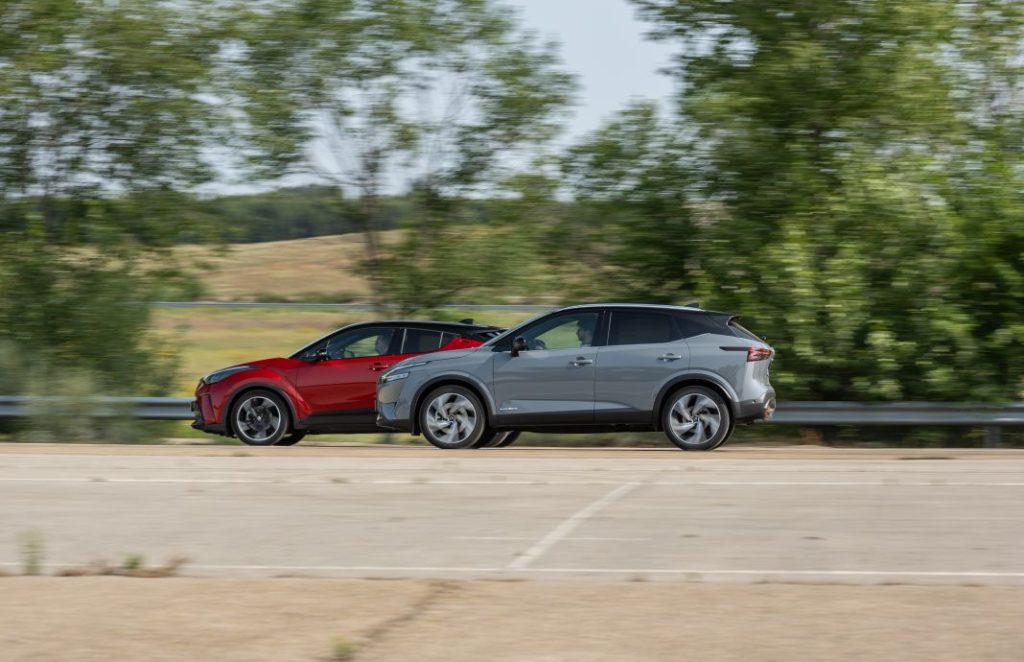 Nissan Qashqai E-Power vs Toyota C-HR 180H. Dos maneras de entender la hibridación 7 Motor16 Nissan Qashqai Toyota C HR comparativa 28 Motor16