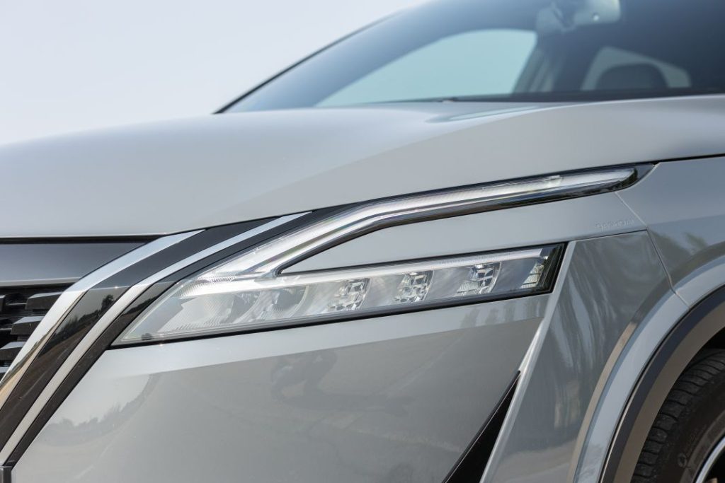 Nissan Qashqai E-Power vs Toyota C-HR 180H. Dos maneras de entender la hibridación 25 Motor16 Nissan Qashqai Toyota C HR comparativa 31 Motor16