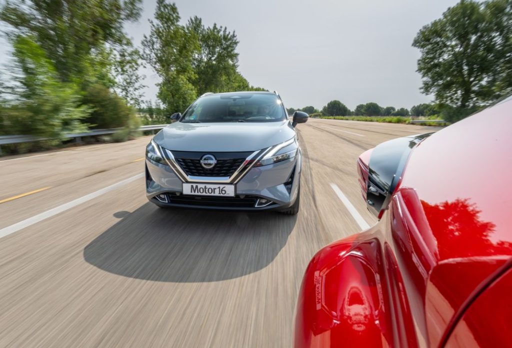 Nissan Qashqai E-Power vs Toyota C-HR 180H. Dos maneras de entender la hibridación 48 Motor16 Nissan Qashqai Toyota C HR comparativa 39 Motor16