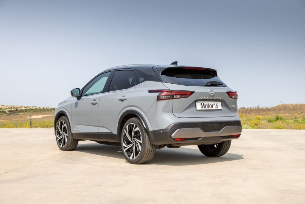 Nissan Qashqai E-Power vs Toyota C-HR 180H. Dos maneras de entender la hibridación 14 Motor16 Nissan Qashqai Toyota C HR comparativa 45 Motor16