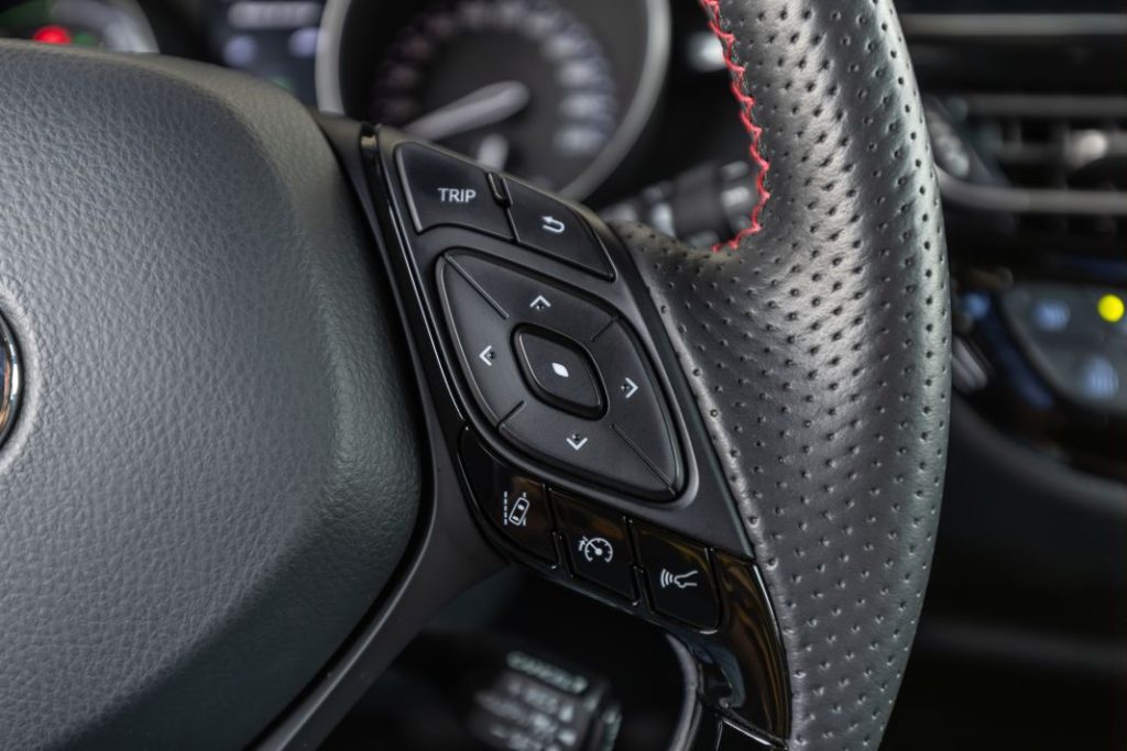 Nissan Qashqai E-Power vs Toyota C-HR 180H. Dos maneras de entender la hibridación 33 Motor16 Nissan Qashqai Toyota C HR comparativa 6 Motor16